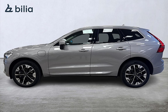 Volvo XC60 3 of 22