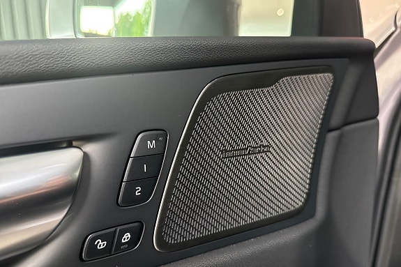 Volvo XC60 21 of 22