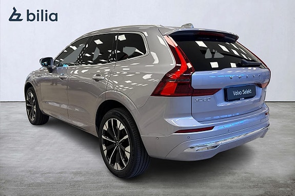 Volvo XC60 2 of 22