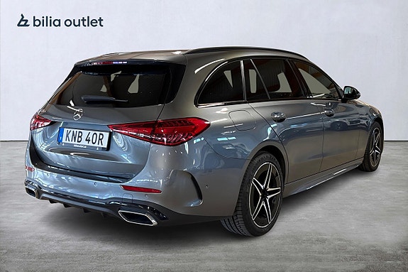 Mercedes-Benz C300 8 of 24