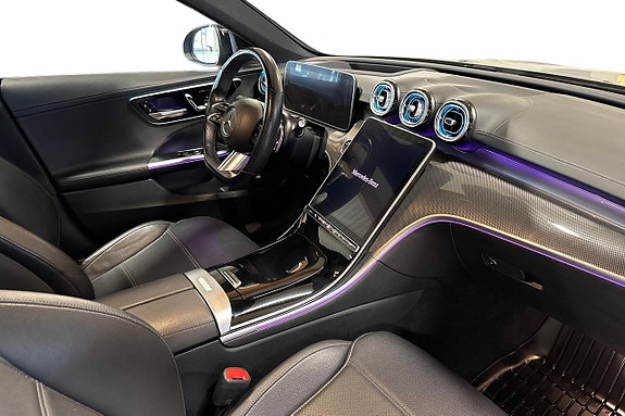 Mercedes-Benz C300 11 of 24