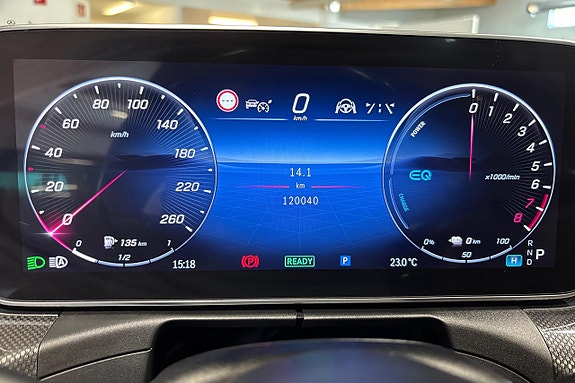 Mercedes-Benz C300 16 of 24