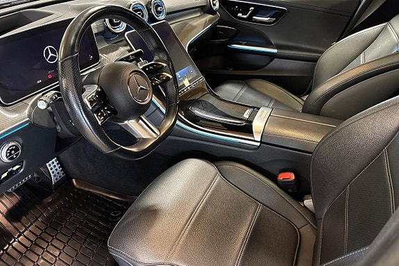 Mercedes-Benz C300 12 of 24
