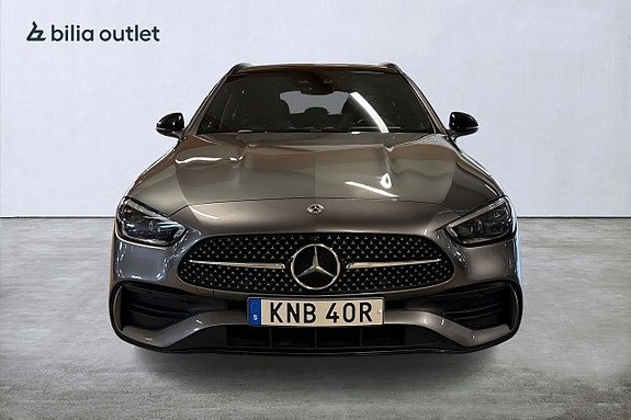 Mercedes-Benz C300 3 of 24