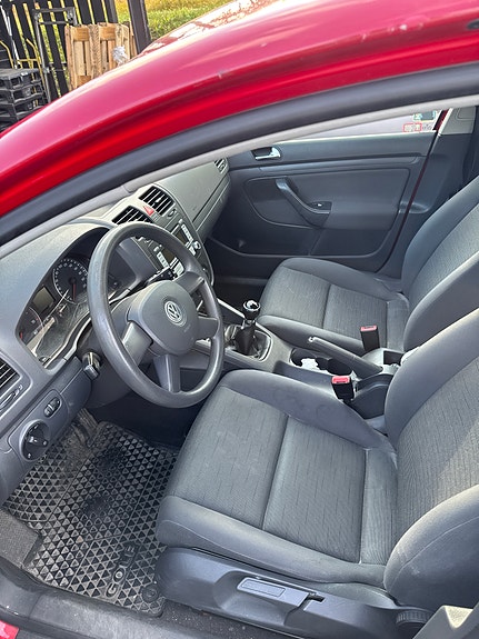 Volkswagen Golf V 6 of 7