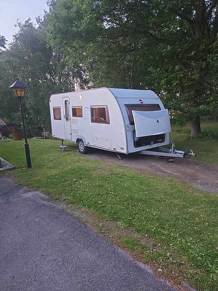 Bürstner Flipper 460TL Långbäddar 2 of 13