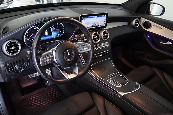 Mercedes-Benz GLC300 de 7 of 19