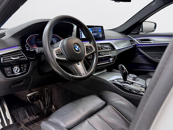 BMW 520d 8 of 19