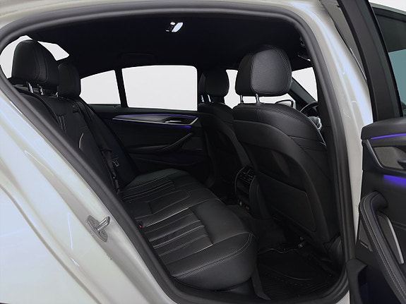 BMW 520d 9 of 19