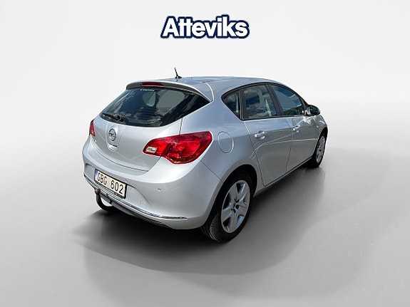 Opel Astra 3 of 9