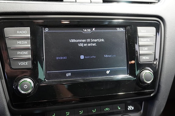 Skoda Octavia 10 of 16