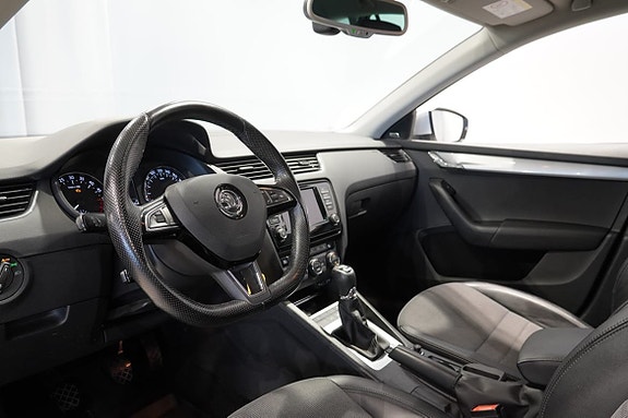 Skoda Octavia 6 of 16