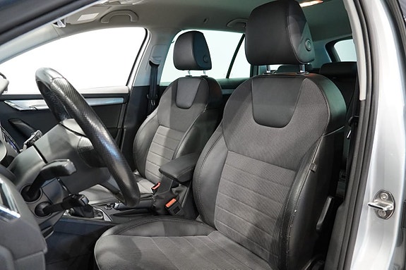 Skoda Octavia 5 of 16