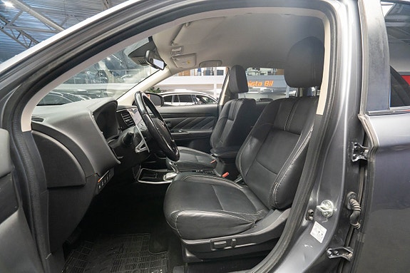 Mitsubishi Outlander 15 of 22