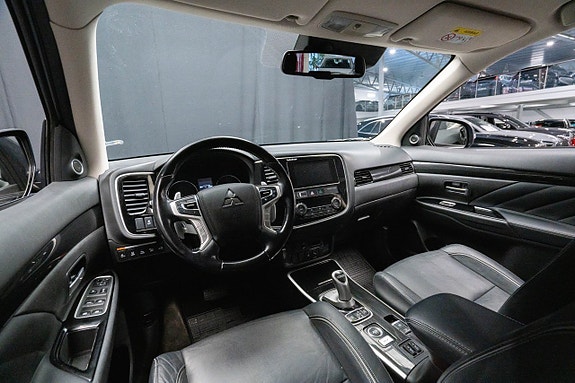 Mitsubishi Outlander 11 of 22
