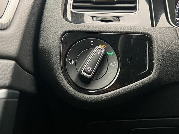 Volkswagen Golf I 28 of 28