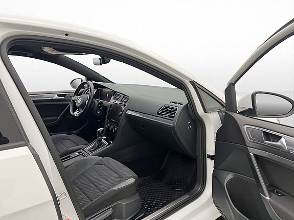 Volkswagen Golf I 15 of 28