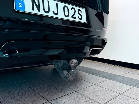 Land Rover Range Rover Sport 23 of 30