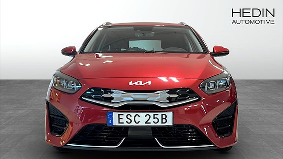 Kia Ceed 8 of 9