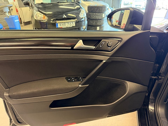 Volkswagen Golf I 9 of 25
