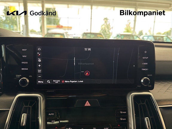 Kia Sorento 11 of 24