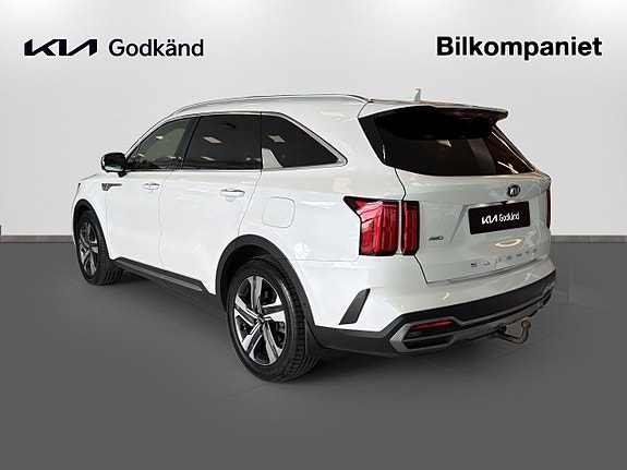 Kia Sorento 5 of 24