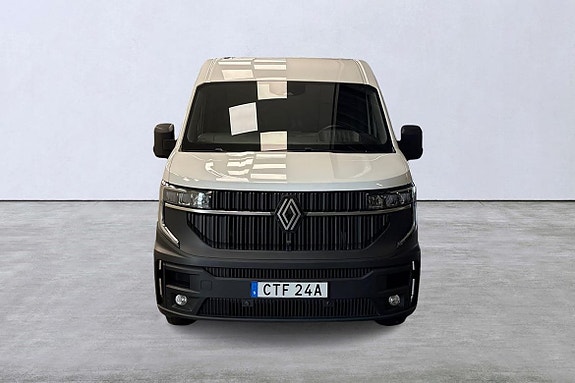Renault Master 8 of 16