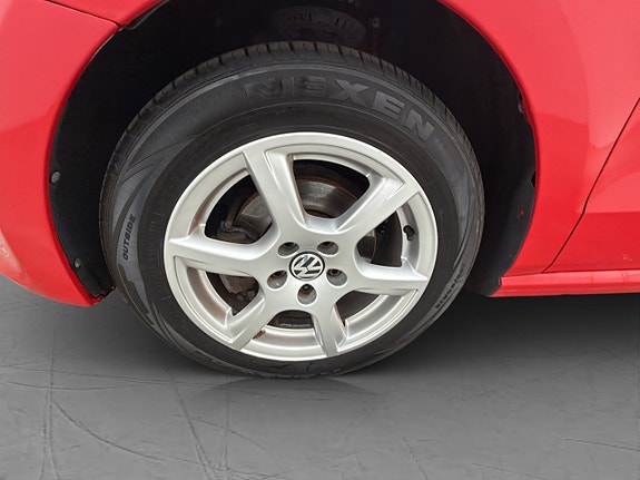 Volkswagen Polo 23 of 27