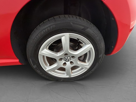 Volkswagen Polo 24 of 27