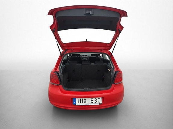 Volkswagen Polo 20 of 27