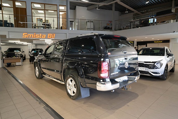 Volkswagen Amarok 11 of 21