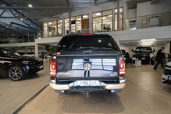 Volkswagen Amarok 9 of 21