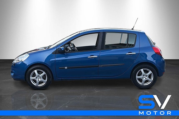 Renault Clio 2 of 15