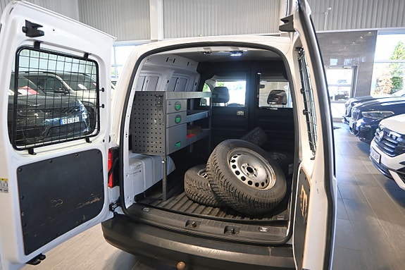 Volkswagen Caddy 11 of 18