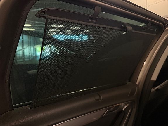 Volkswagen Passat 11 of 15