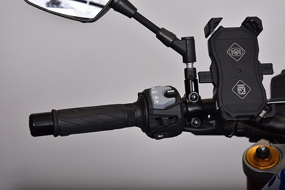 Suzuki GSX-S 1000 / GPR Slipon / Tailtidy 16 of 19