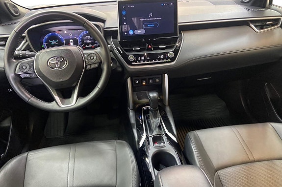 Toyota Corolla Cross 10 of 21