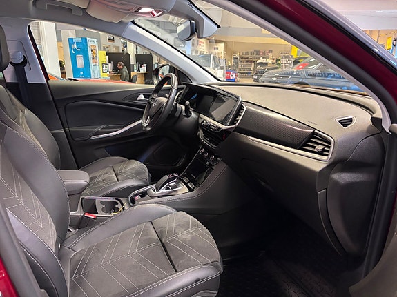 Opel Grandland 9 of 16