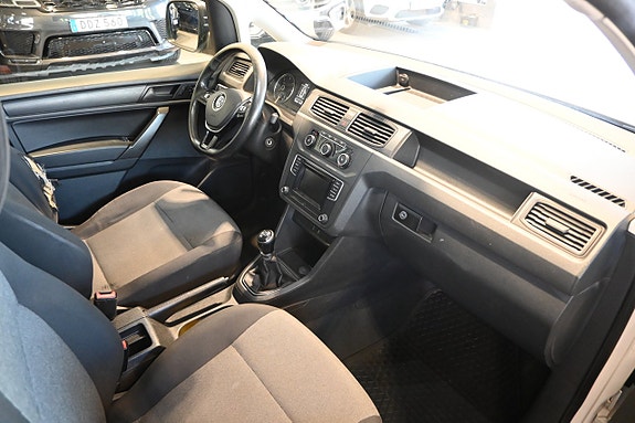 Volkswagen Caddy 8 of 18
