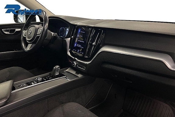 Volvo XC60 5 of 18