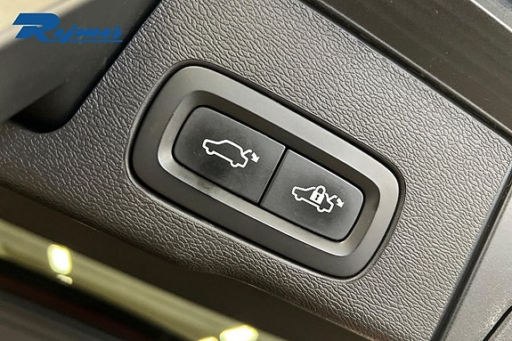Volvo XC60 16 of 18