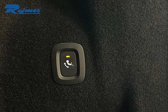 Volvo XC60 18 of 18