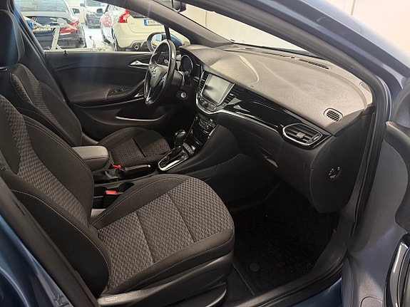 Opel Astra 6 of 11