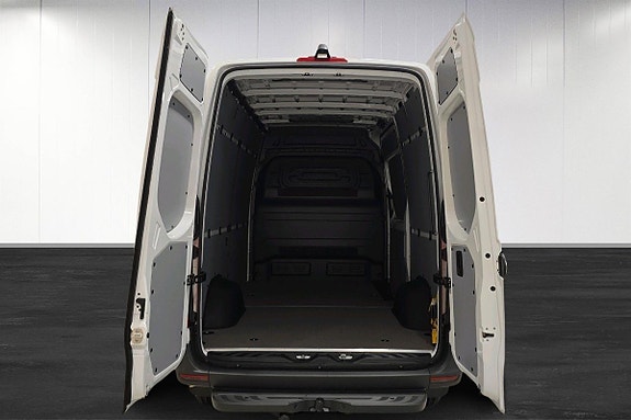 Mercedes-Benz Sprinter 411 9 of 10