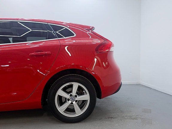 Volvo V40 26 of 26