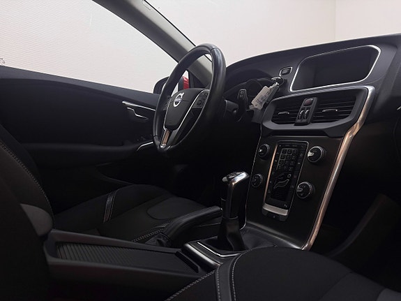 Volvo V40 14 of 26