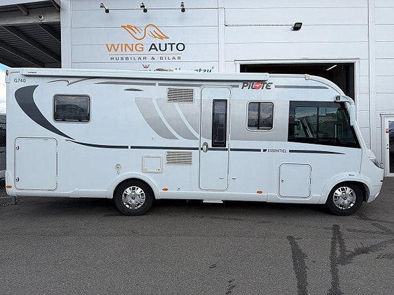 Pilote Galaxy G740 C Essential (150HK) Queensbed! 5 bältad! ALDE! Stort garage! Vinteranpassad! Ugn! RÄNTEKAMPANJ 3,95%! 17 of 21