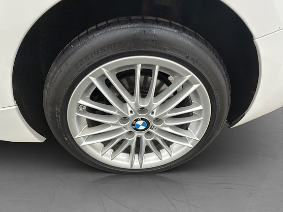 BMW 120 26 of 30