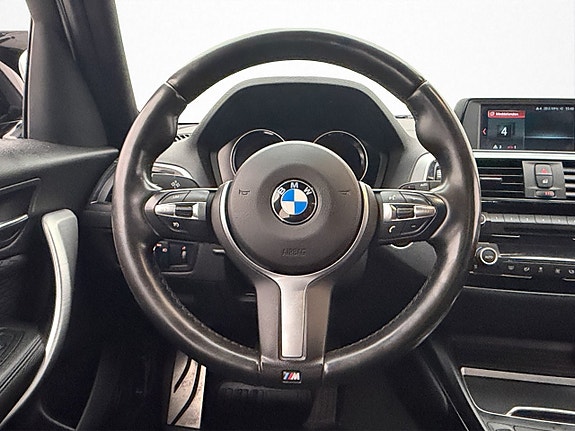 BMW 120 14 of 30