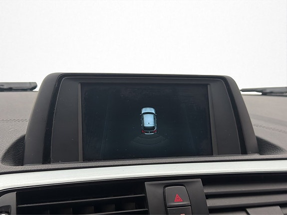 BMW 120 18 of 30